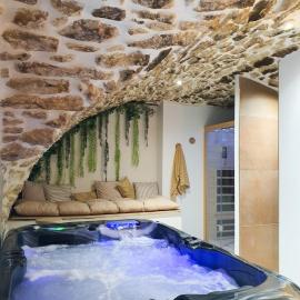La Voûte Etoilée - Suite avec sauna et jacuzzi, hotel a Étoile-sur-Rhône