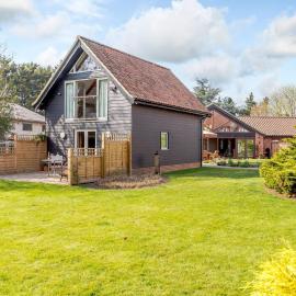 Granary Barn - Ukc5405, hotel u gradu Banham