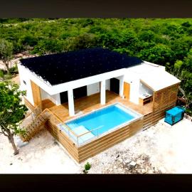 Luxury 3-Bedroom Villa with Pool Near Secret Beach