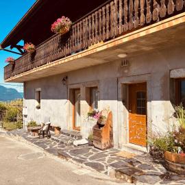 gite de la chouette, hotel em Thyez