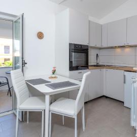 Apartment 3F