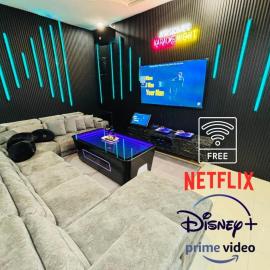 Kulai Neon Bliss Villa, hotel en Kulai