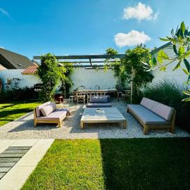 Souljoy Sanctuary - luxury Holiday design House with 7 rooms, 6 bathrooms for 14 people