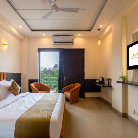 Limewood stay premier golf course road -sector 42, hotel v destinaci Gurgáon
