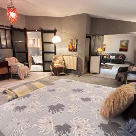 Chambre d'hôte SOJANI, hotel v destinaci Romenay