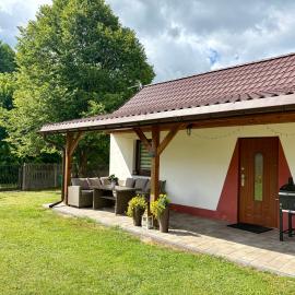 Urocze Roztocze Jacnia - domek 1, Hotel in Jacnia