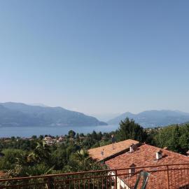 Nonna Anita, hotel in Castelveccana