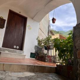 Alloggio U SPORTEGU DA E MONTI A GIAIA