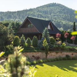 Karkonoski Klimat - klimatyczny domek z bali z pięknym widokiem, z dostępem do jacuzzi i sauny, miejscem na grill i ognisko - relaks w sercu natury, Hotel in Miłków
