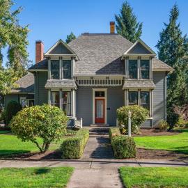 The Historic Dayton Wine House, hotelli kohteessa Dayton