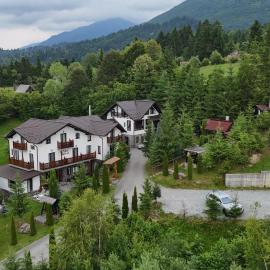 Alpina Deluxe Panoramic, hotell i Moisei