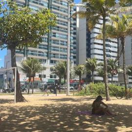 Flat Frente mar pe na areia, hotel v mestu Vila Velha