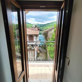 La Perla del Salto, hotel em Fiumata