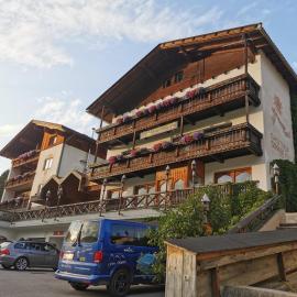 Viesnīca Hotel Sonnblick pilsētā Kartiča