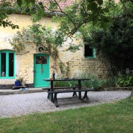 Le Tiot Décalé - LE MONT DE LA LOUVE, Hotel in Bazinghen