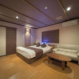 Viesnīca ホテルアテネ 市原鶴舞インター店 pilsētā Ichihara