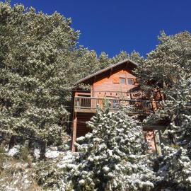 Chalet Vue sous cet Angles, hotel u gradu 'Les Angles'