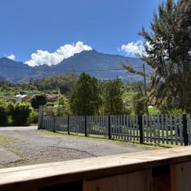 Camping chez julien, hotel in Cilaos