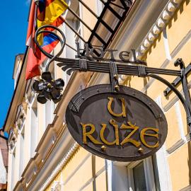 Hotel U Růže, hotel v destinaci Slavonice
