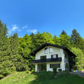 For Rest Apartments - Naturnah entspannen - Idyllische Apartments mit Ausblick & gratis Parken, hotel in Schönau am Königssee