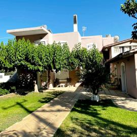 "Villa Kanavos" apts