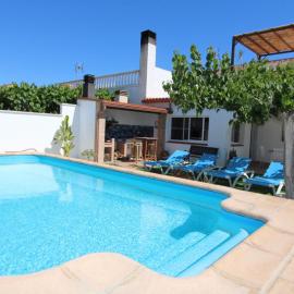 Casa cerca del mar con piscina privada, wifi, aire opcional, mascotas bienvenidas, playa para perros - ES-184-26