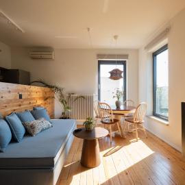 MV Living - Retreat, hotell sihtkohas Daratso