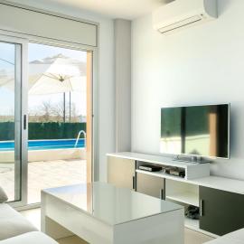 Apartamento acogedor con piscina y jardín privados en Figueres - ES-228-115