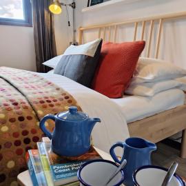 Milking Shed Cottage, hotel di Narberth