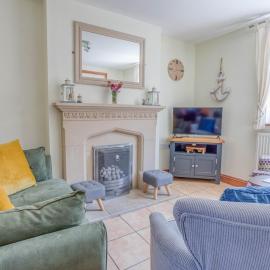 Sunnyside - Family Seaside Home, Crabpot Cottages, Sheringham