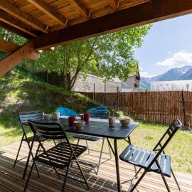 Appartement Neuf Loudenvielle 4 Pers Wi-Fi Garage Télécabine - FR-1-695-79، فندق في لودنفيال