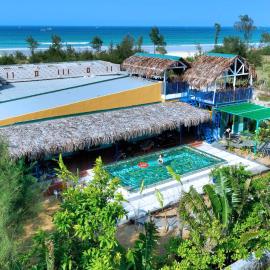 Minh Beach House Chau Tan Entire Home, хотел в Bình Sơn