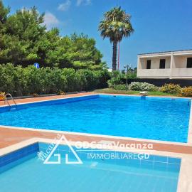 GD Case Vacanza - Villette con PISCINA e POSTO AUTO -