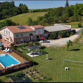 Villa Monplaisir Zen, hotel en Latrape