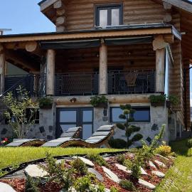 Al Tronco Log Cabin