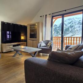 L'Izar - Chalet des Etoiles - La Mongie, hotel di Bagnères-de-Bigorre