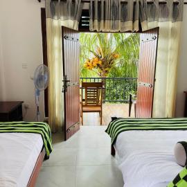 Ella Cloud Castle Homestay