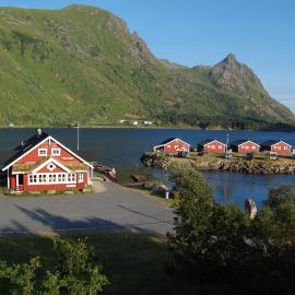 Lofoten Fjordcamp, hotell i Valberg