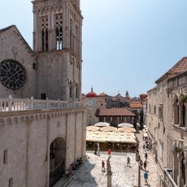 Trogir Square View-Heritage Apartments, hotell i Trogir