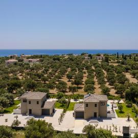 Kalyvakia Villas, hotel a Svoronata