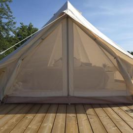 Kiideva Glamping, hotel Kiideva városában
