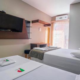 Pinheiro Flat Hotel, hotel i Ibiapina