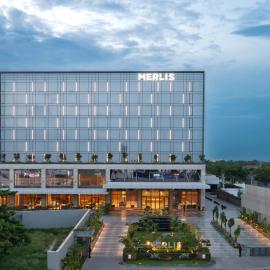 Merlis Hotel Coimbatore, viešbutis mieste Kojamputūras