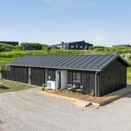 Amazing Home In Løkken With Wifi