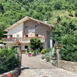 B&b Villa Paradiso, hotel in Mezzana