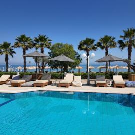Viesnīca EONA BEACH RESORT by Greek Pride pilsētā Skála Neón Epivatón