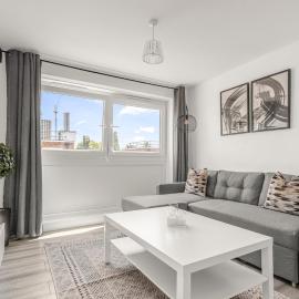 Bright & Modern London Apartment