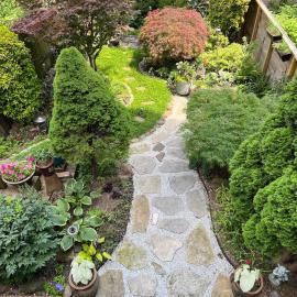 Brooklyn, Garden, Spacious, Great Location, 1 stop to Manhattan