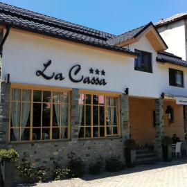 Pensiune Restaurant La Cassa, hotel in Vişeu de Sus