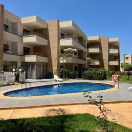 Appartement de LUXE à la MARINA de SAÏDIA Résidence TAMARIS, Vue PISCINE, Parking VIP, hotel a Saïdia